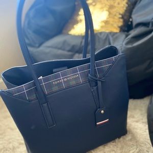 Brand New! Tommy Hilfigure tote bag